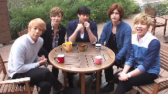 U-KISS for RIVERIVER Vol.01雜志花絮
