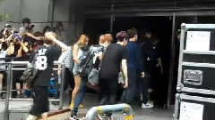 EXO音樂銀行上班