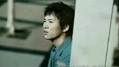 請看著我的眼睛說話