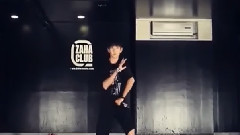 TFBOYS,易烊千璽 - 易烊千璽機械舞Solo