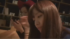 EXIDBUTBUT TV 01 等待食物時的姿態