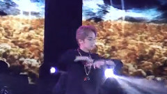 不是開玩笑&Walk By...