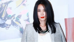 王菲亮相Celine秀場