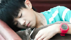 易烊千璽個人生寫販售宣傳視頻