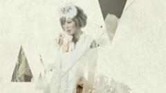 花吃了這個女孩
