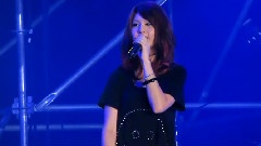 在樹上唱歌