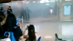 金秀賢于泰國機場