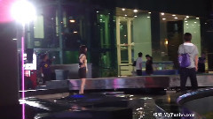 <向大地頭球>探班 浪漫戲水