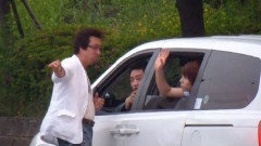 HOON和爸爸告別