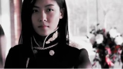 瘋了似地想念的