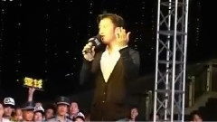 爽朗謝霆鋒返璞歸真