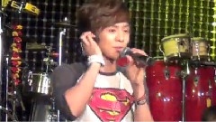 Kimchi Song現場表演