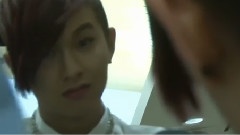 玟佑臉部表演