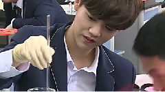 成績單 鹿晗表現出色獲稱贊