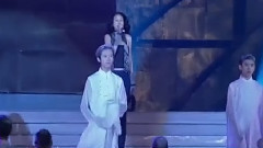 他不愛我