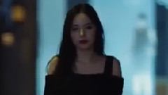 工作組一直笑場 Tiffany說別再笑了
