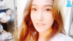 V APP 畫報化妝幕后花絮Cut