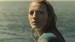 電影<淺灘>片段之Shark Attacks Blake Lively