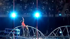 狼 & 不讓我的眼淚陪我過夜 & 外面的世界