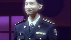 沈警官帶槍出巡