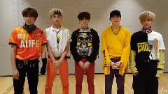 NCT LIVE 滑板車的第一步