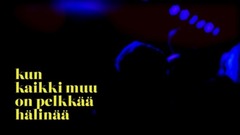 Keltaista