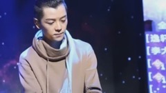 當我不在你身邊