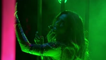 Sola (Premios Juventud 2016)