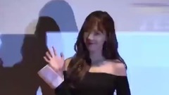 J.estina red簽售會