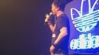 閃