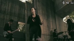 還裝偉大