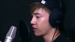 晏紫東