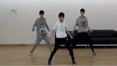 出道前練習室視頻文彬 & Rocky & SF9燦熙