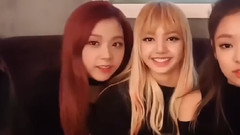 BLACKPINK - JISOO ?? LISA COUPLE MOMENTS