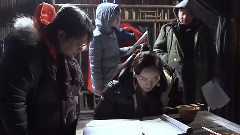 十里桃花幕后花絮";一言不合變粵語片";