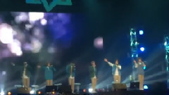 ASTRO泰國Showcase現場 演唱泰文歌