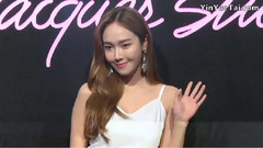 Jessica小露鎖骨超性感 不藏私分享保養訣竅