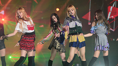 BLACKPINK - 口哨&玩火 - 第六屆GAON Chart頒獎禮現場版17/02/22