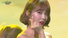 洪真英 - Loves Me Loves Me Not - KBS音樂銀行現場版 17/02/24