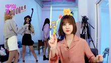  - WAITINGROOM LIVE? GFRIEND