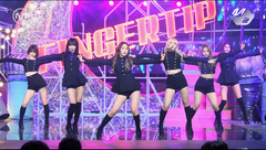 170309 Hear The Wind Sing+Fingertip MCD回歸首秀現場