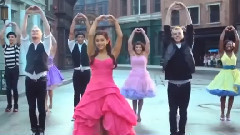Ariana Grande音樂進化論