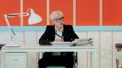 別愁眉苦臉