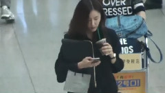 孝敏出國