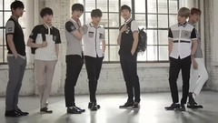 SMART X BTS 防彈少年團校服拍攝