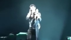 萌德在曼城恐襲后鼓勵粉絲的演講