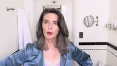 影視原聲 - Watch This 1980s Supermodel’s Spectacular Age-Defying Beauty Routine - Beauty Secrets -