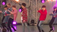 EXO-CBX - 初フリーライブに1萬人