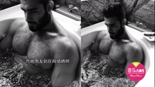Britney Spears - 布蘭妮來臺和男友窩酒店泡澡