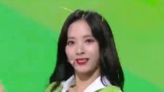 EXY,宇宙少女,俞延靜,程瀟,吳宣儀(宇宙少女) - Happy